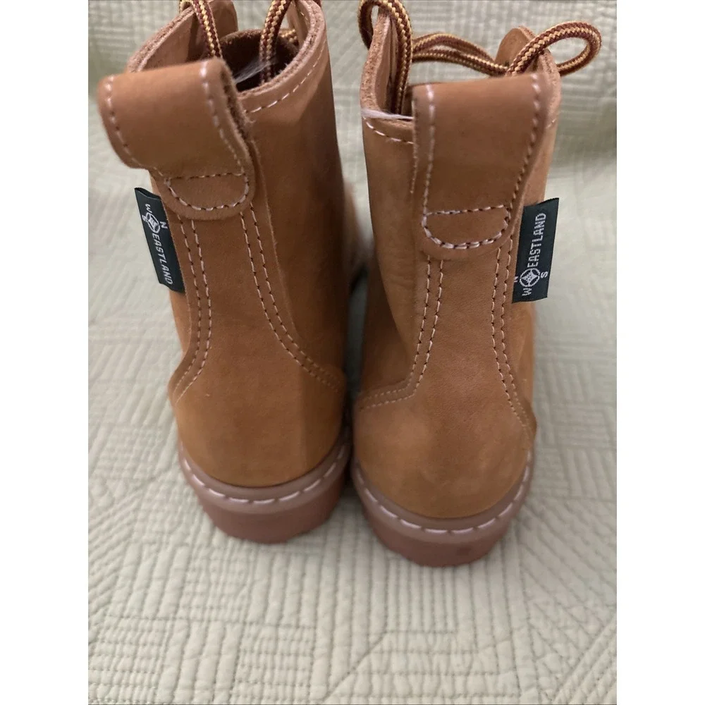 Vintage Eastland Womens 7M Tan Suede Lace Up Chukka Boots Made USA 780810